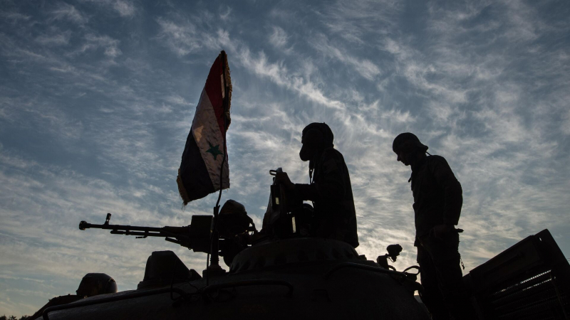 Сирийские боевики могут приблизиться к границе с Ливаном, заявил генерал