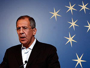Лавров никуда не уходит