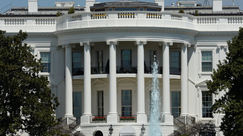 Экс-советник Трампа: США и Россия заинтересованы в денуклеаризации