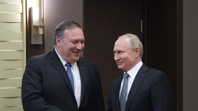 "На пятерки". Заявление Помпео о Путине вызвало недоумение в США