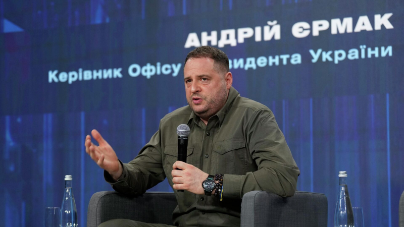 Рада одержала вверх над Зеленским в деле отставки Ермака, считает эксперт