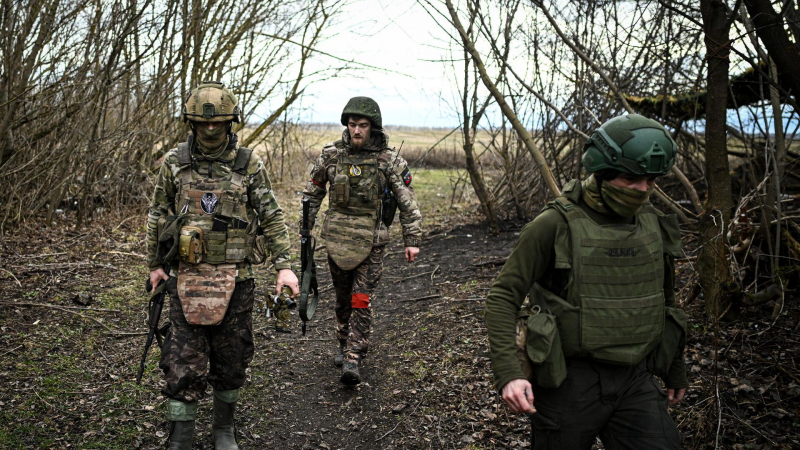 Российские военные отправили послания соотечественникам за рубежом