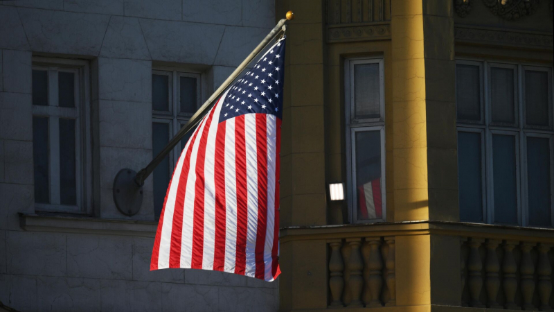 WSJ: в США чиновники требуют разрешить помощь другим странам